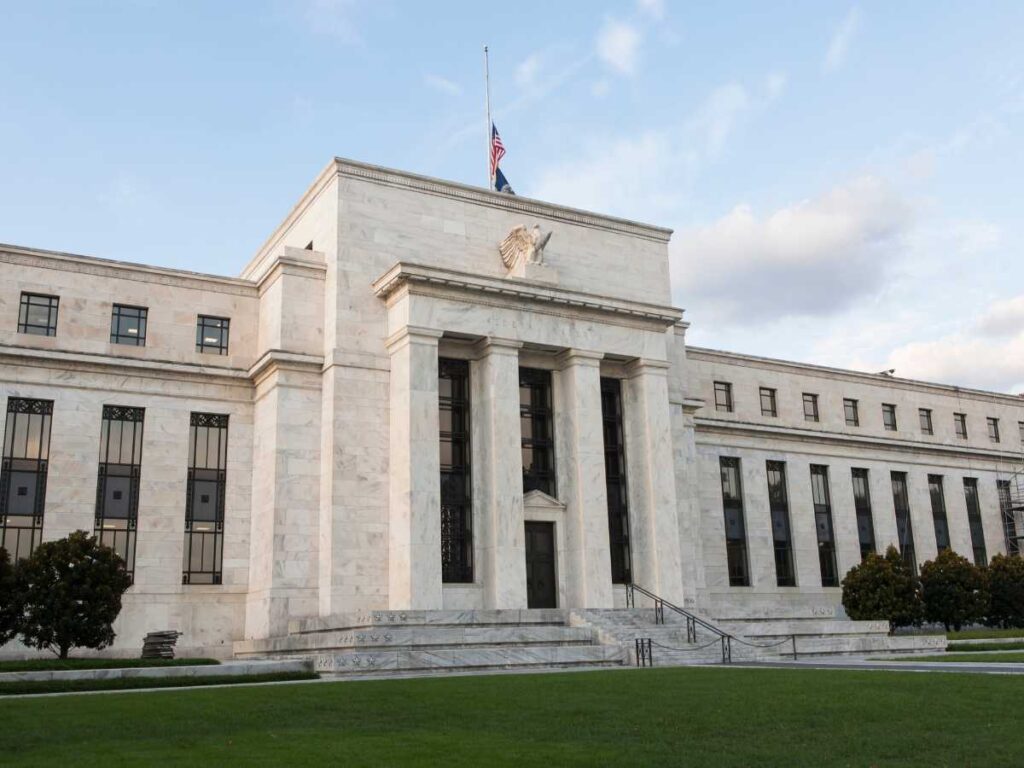 Federal Government Contract Management