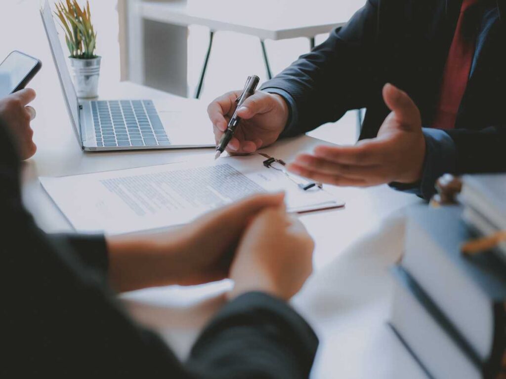 government contract consultants