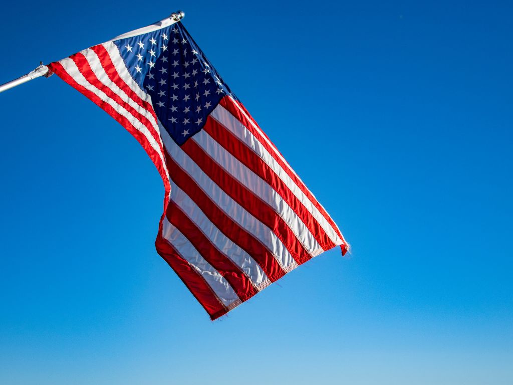 Federal Government Contracts for Small Businesses