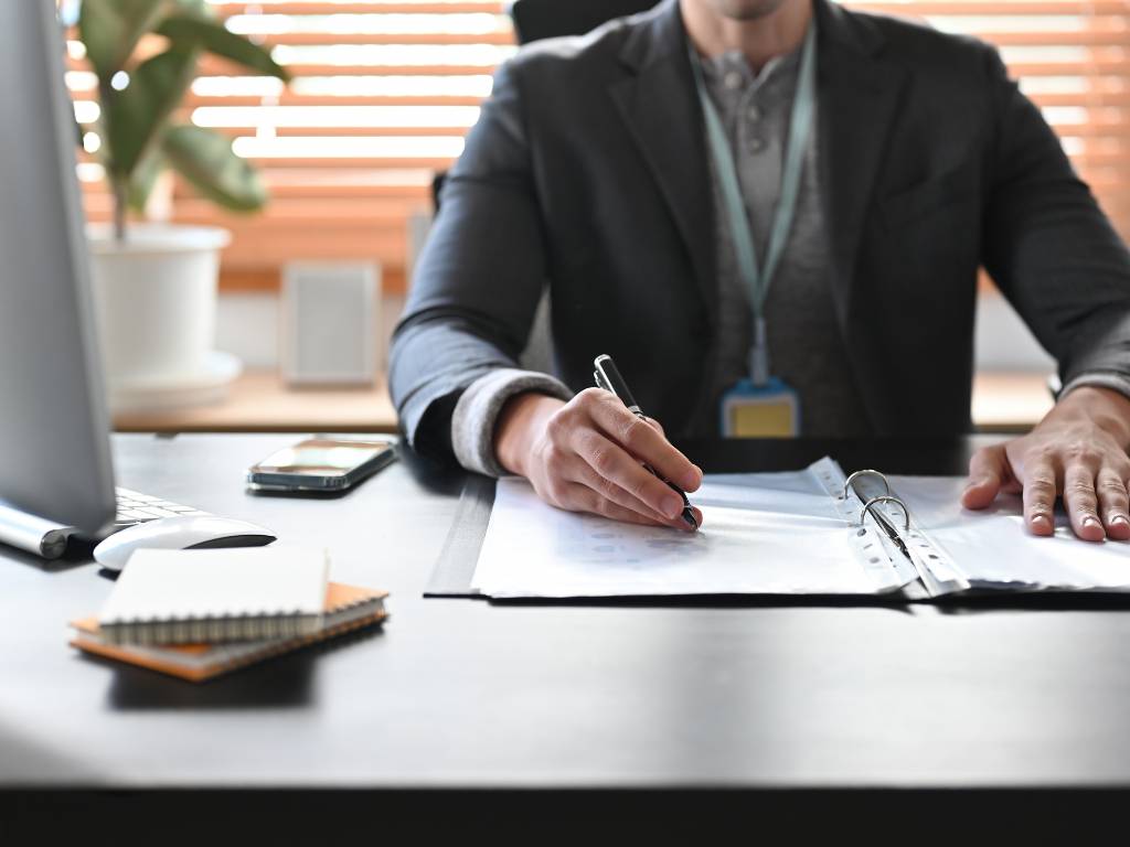 Small Business Federal Contract Qualifications