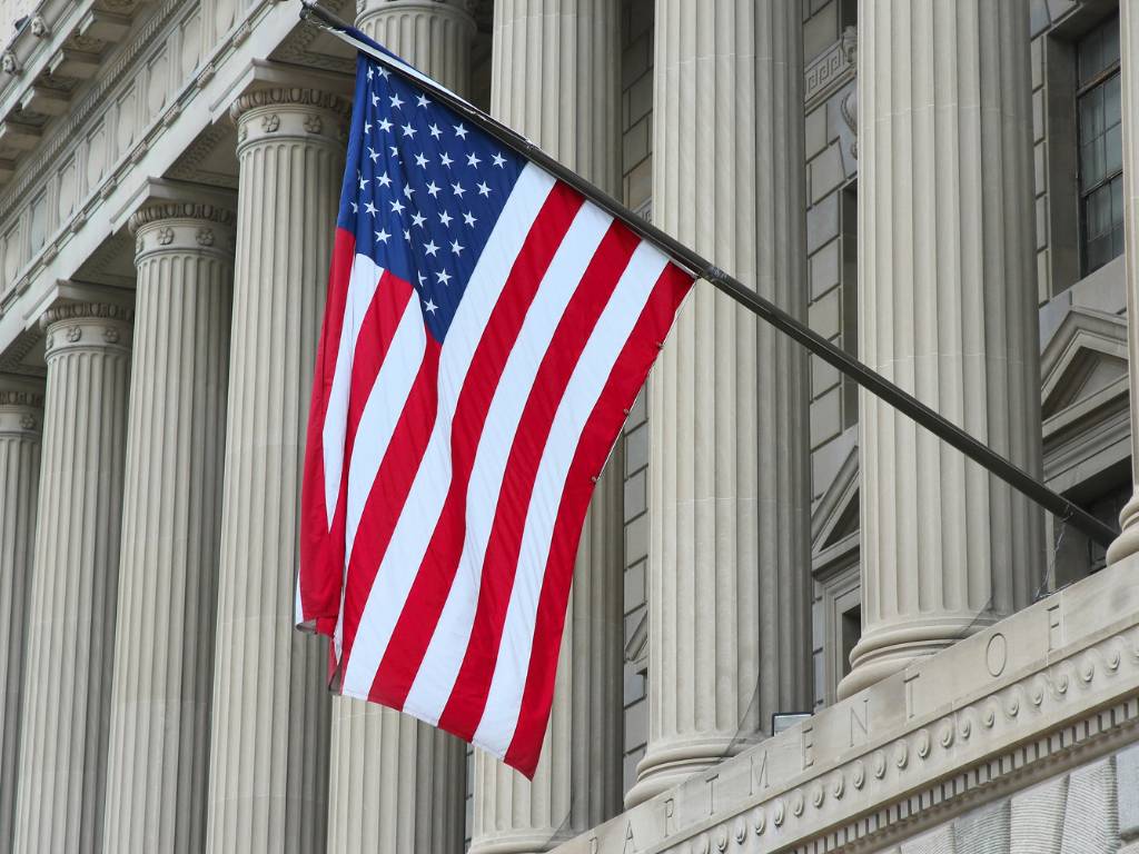 Federal Market Intelligence